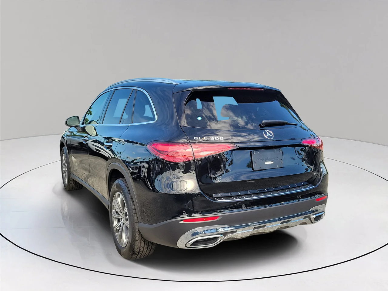 Certified Used 2026 Black Mercedes-Benz GLC 300 image 6