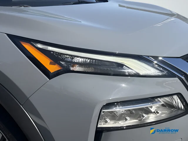 Used 2023 Gray Nissan SL image 27