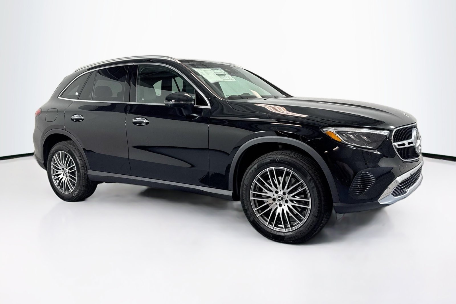 New 2026 Black Mercedes-Benz GLC 300 image 3