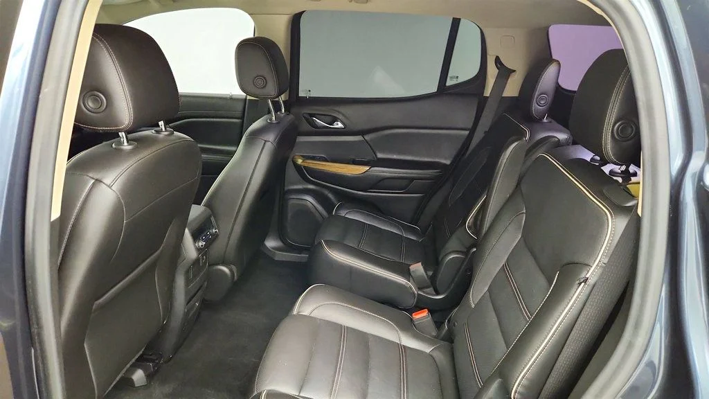 Used 2019 Dark Sky Metallic GMC AWD 4dr Denali w/ Technology Pkg & Dual Sunroof image 22