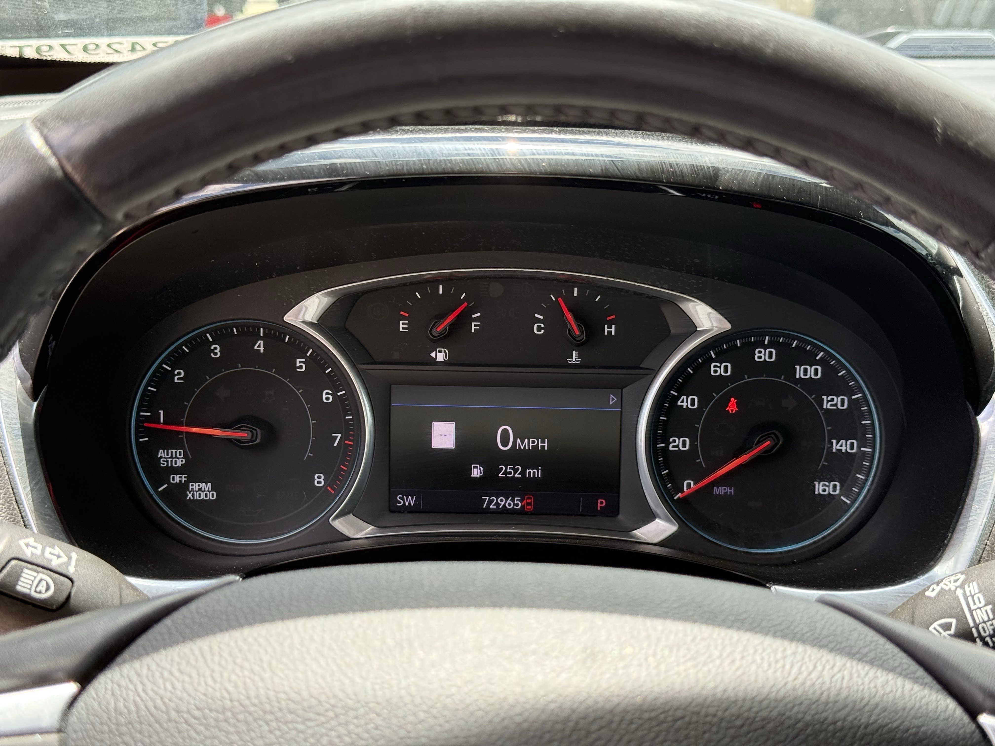 Used 2021 Silver Ice Metallic Chevrolet Premier image 17