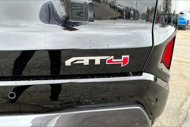 New 2026 Ebony Twilight Metallic GMC AT4 image 9