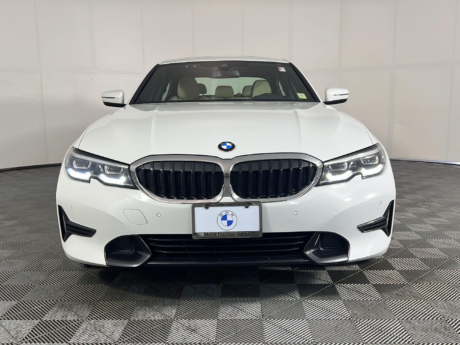 Used 2021 Alpine White BMW 330i xDrive image 13