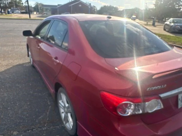 Used 2013 Red Toyota S image 4