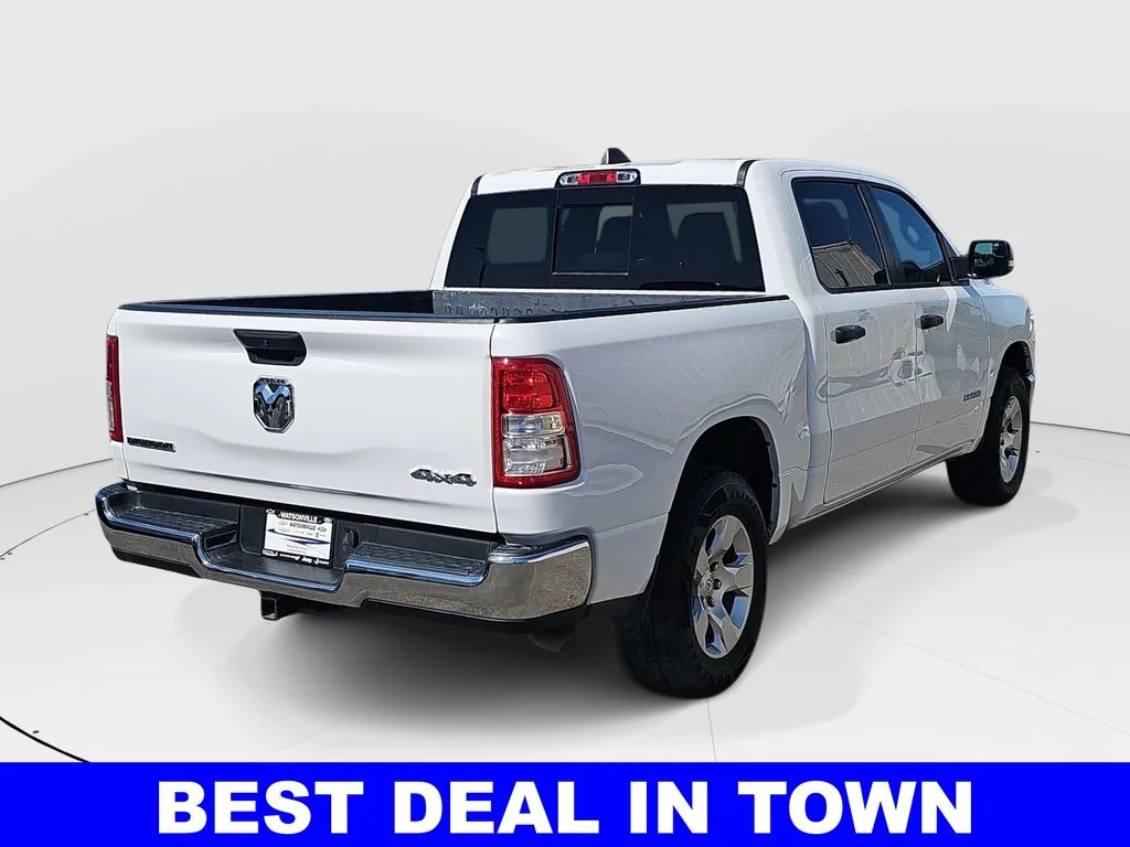 Used 2023 White Ram Big Horn/Lone Star image 3