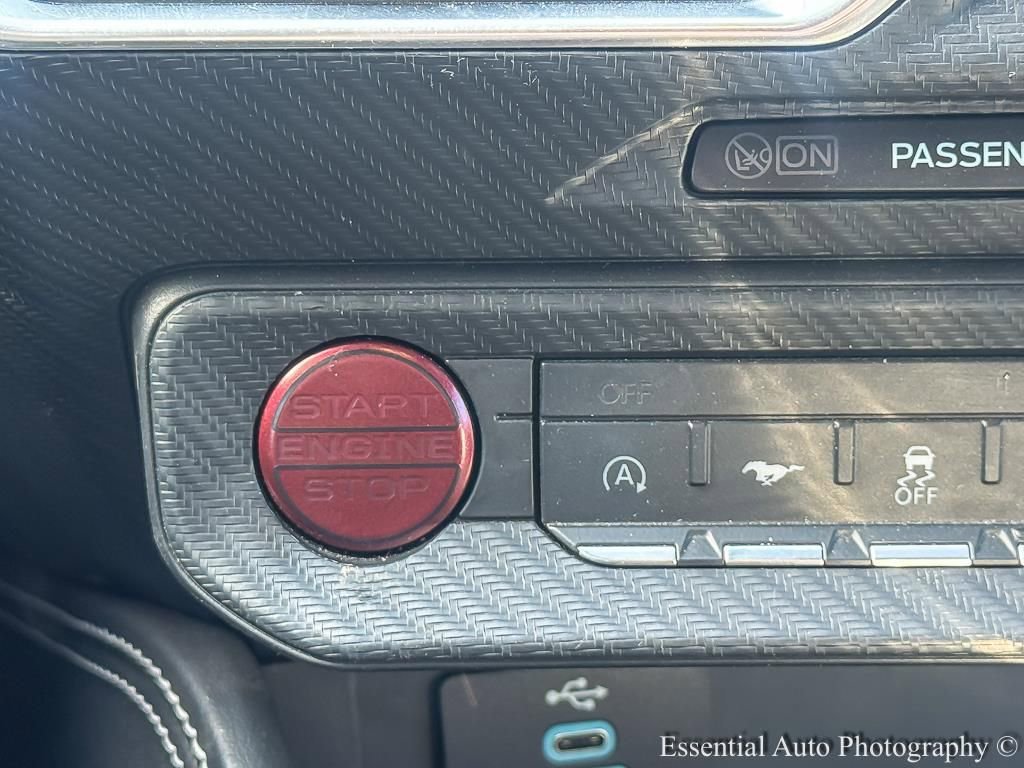 2024 FORD MUSTANG - Image 13