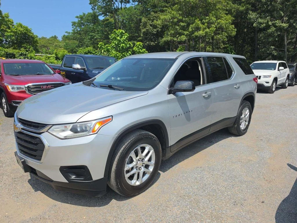 Certified Used 2019 Silver Chevrolet LS image 7