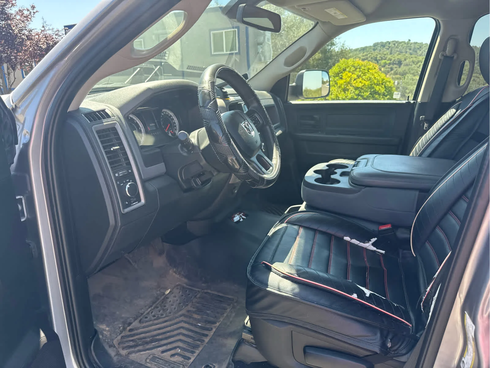 Used 2020 Billet Silver Metallic Clearcoat Ram Tradesman image 11