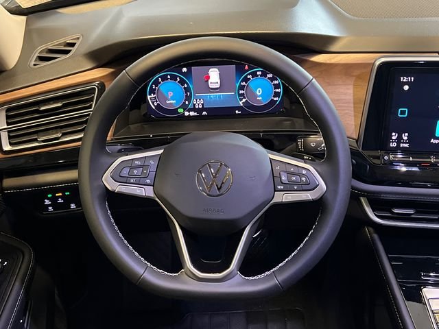 New 2026 Black Volkswagen 2.0T SE w/Technology image 12