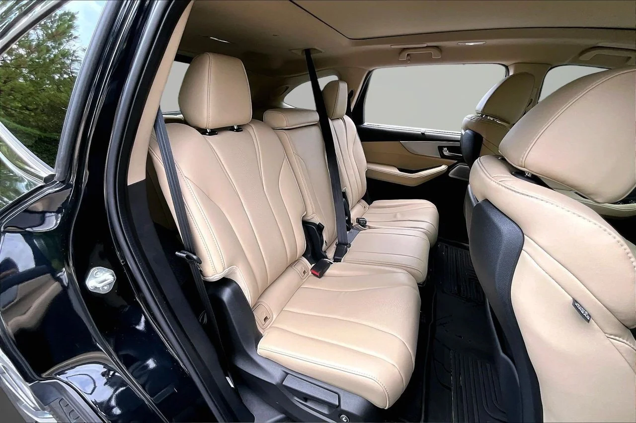 Certified Used 2025  Acura Technology Package image 24
