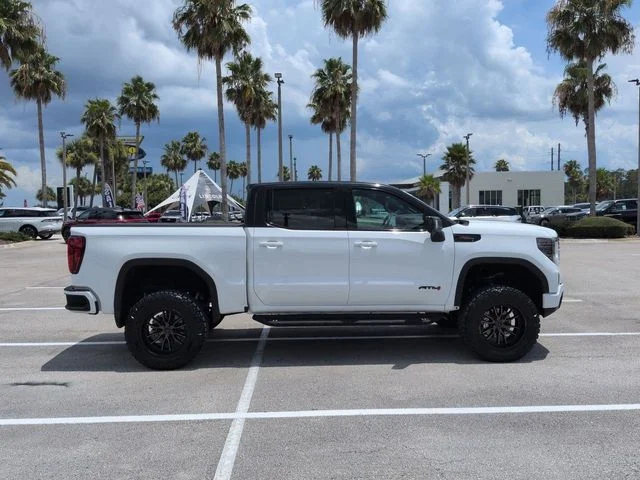 Used 2026 White GMC AT4 image 3