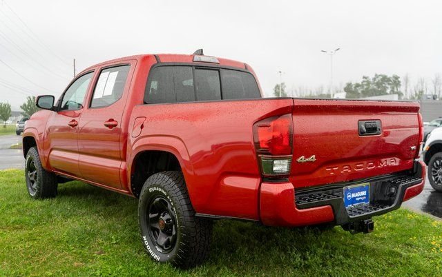 Used 2021 Red Toyota SR image 8