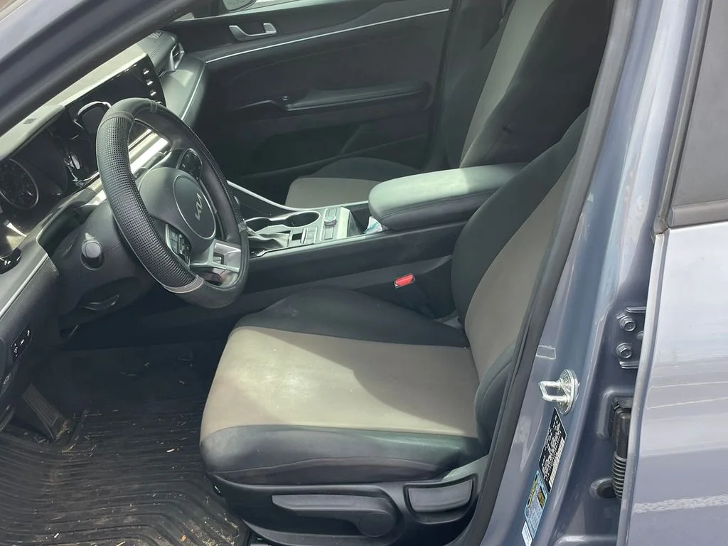 Used 2022 Silver Kia LX image 10