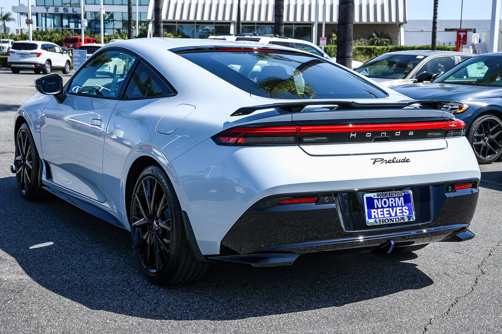 New 2026 Winter Frost Pearl Honda Coupe image 4