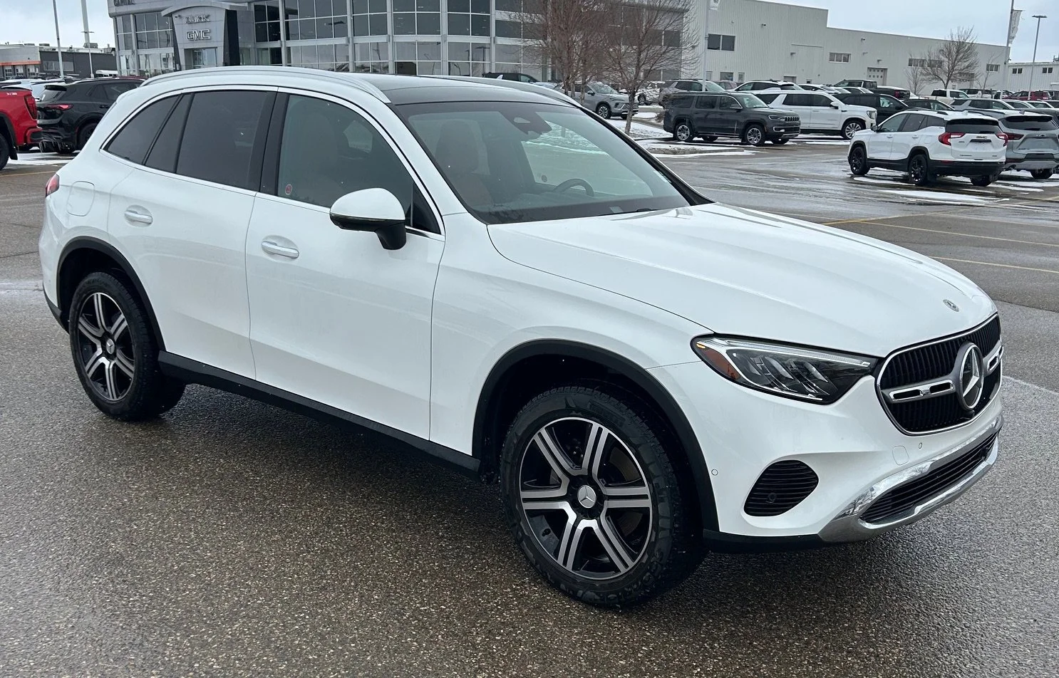 Used 2023 White Mercedes-Benz GLC 300 image 7