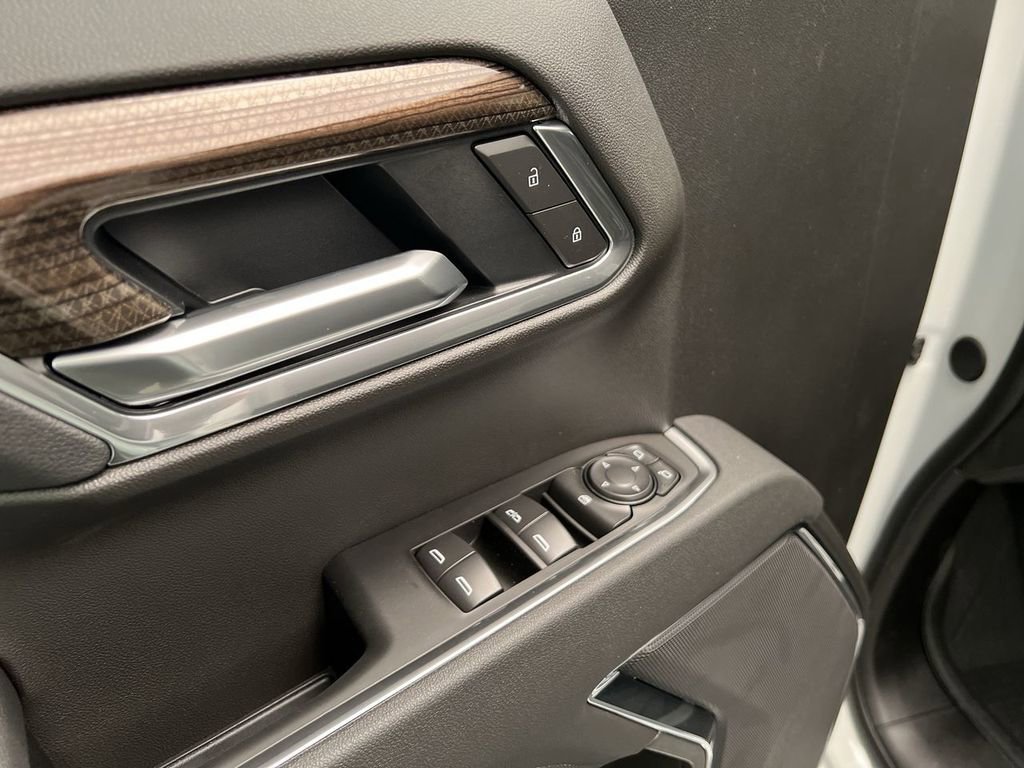 2026 Chevrolet Silverado 1500 LT - Photo 13