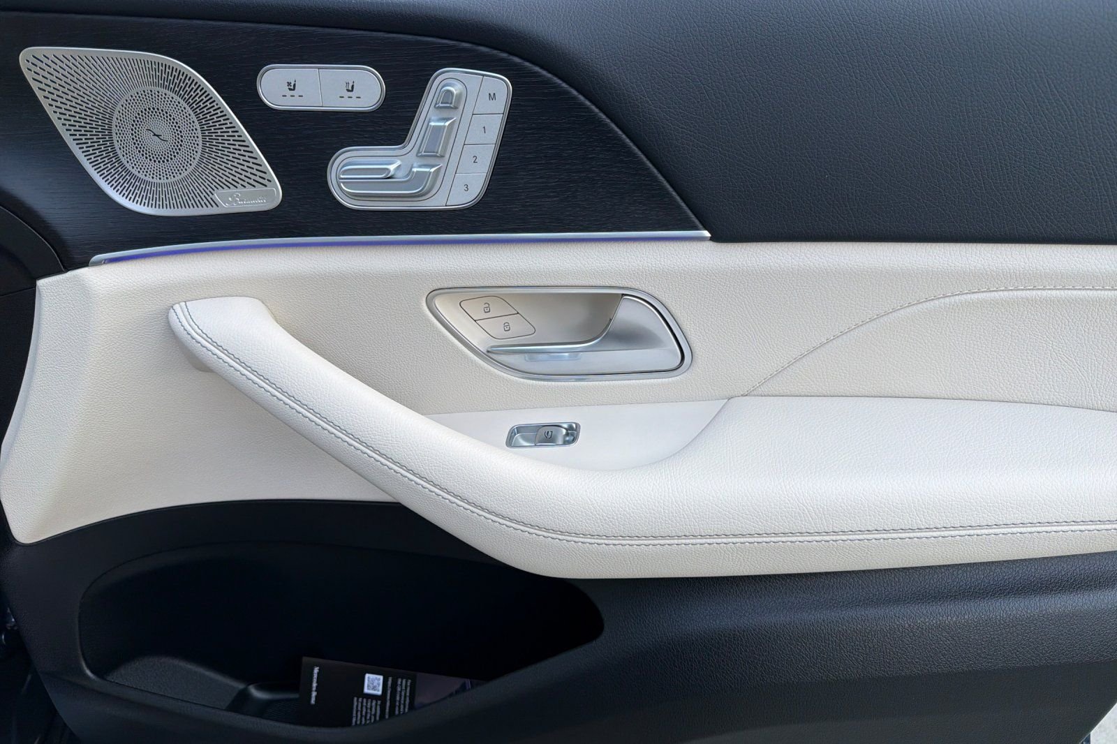 New 2026 Twilight Blue Metallic Mercedes-Benz GLS 450 image 35