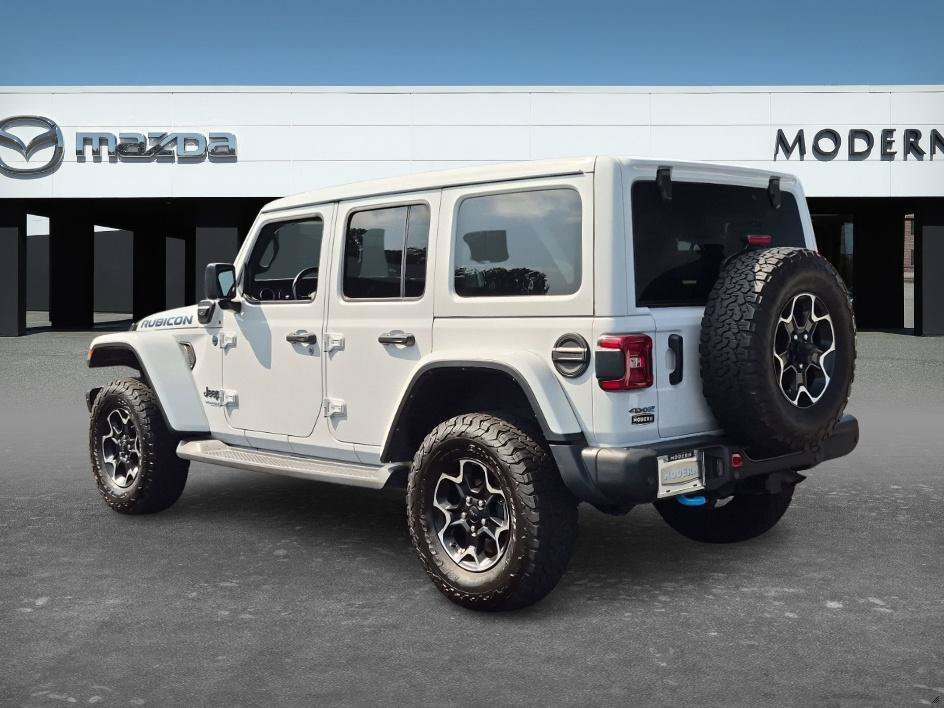 Used 2022 Bright White Clearcoat Jeep Unlimited Rubicon image 3