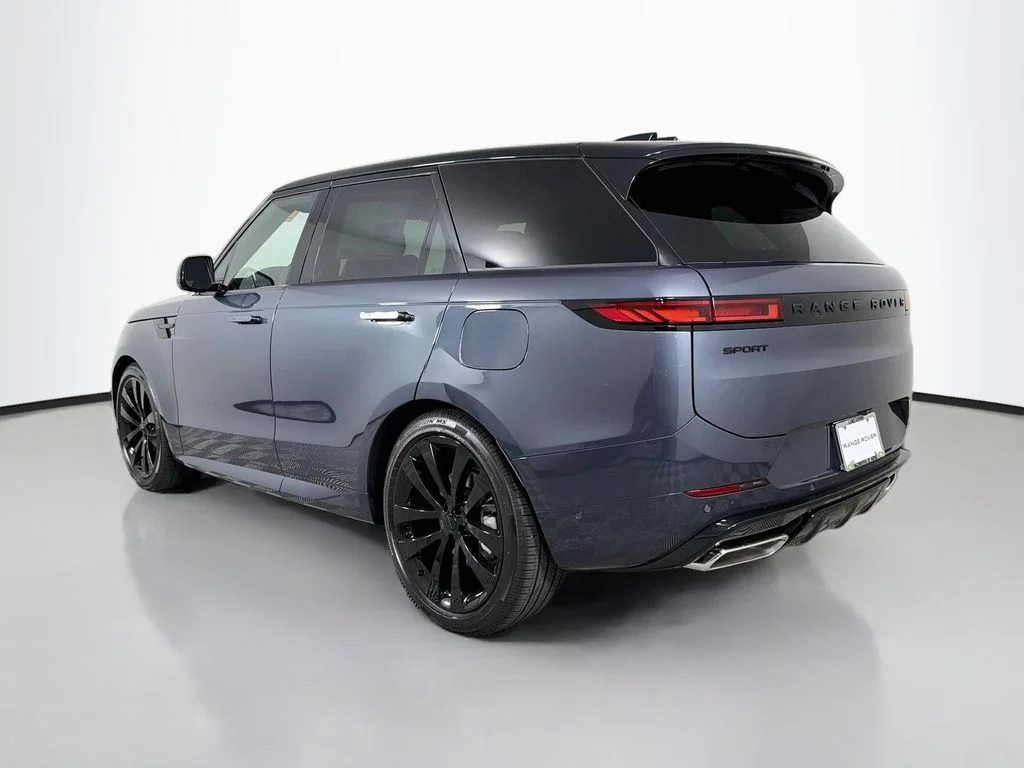 New 2026 Varesine Blue Land Rover Dynamic SE image 7