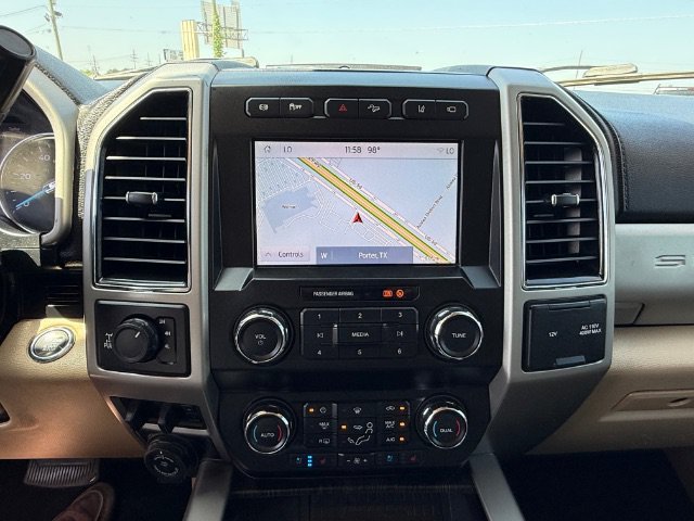 Used 2021 Blue Ford LARIAT image 18