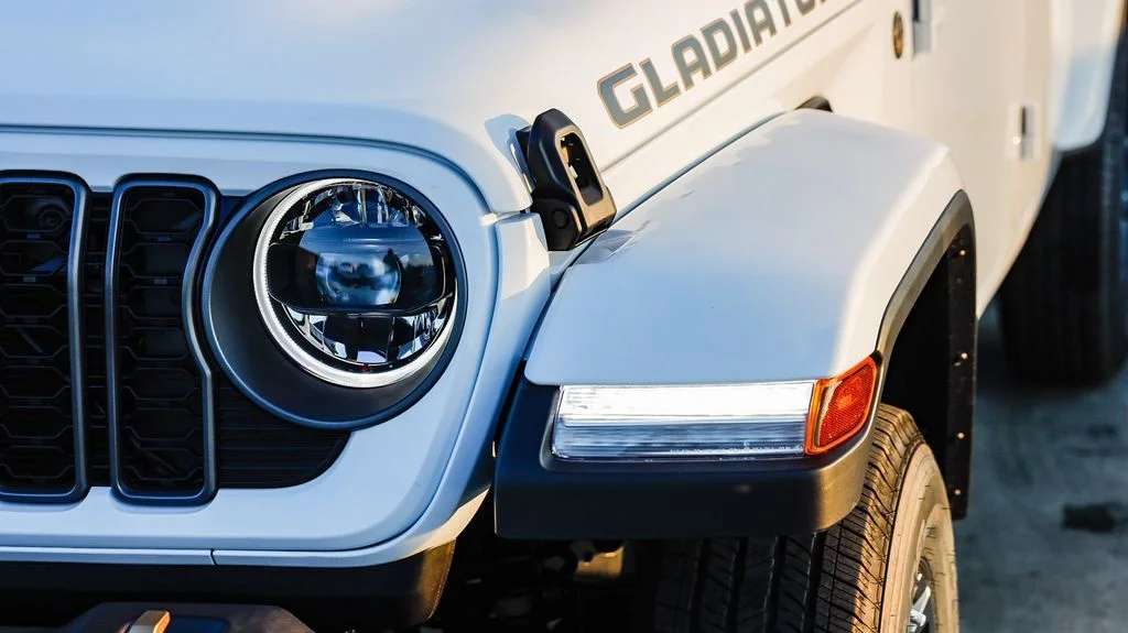 New 2026 White Jeep 85th Anniversary Edition image 5