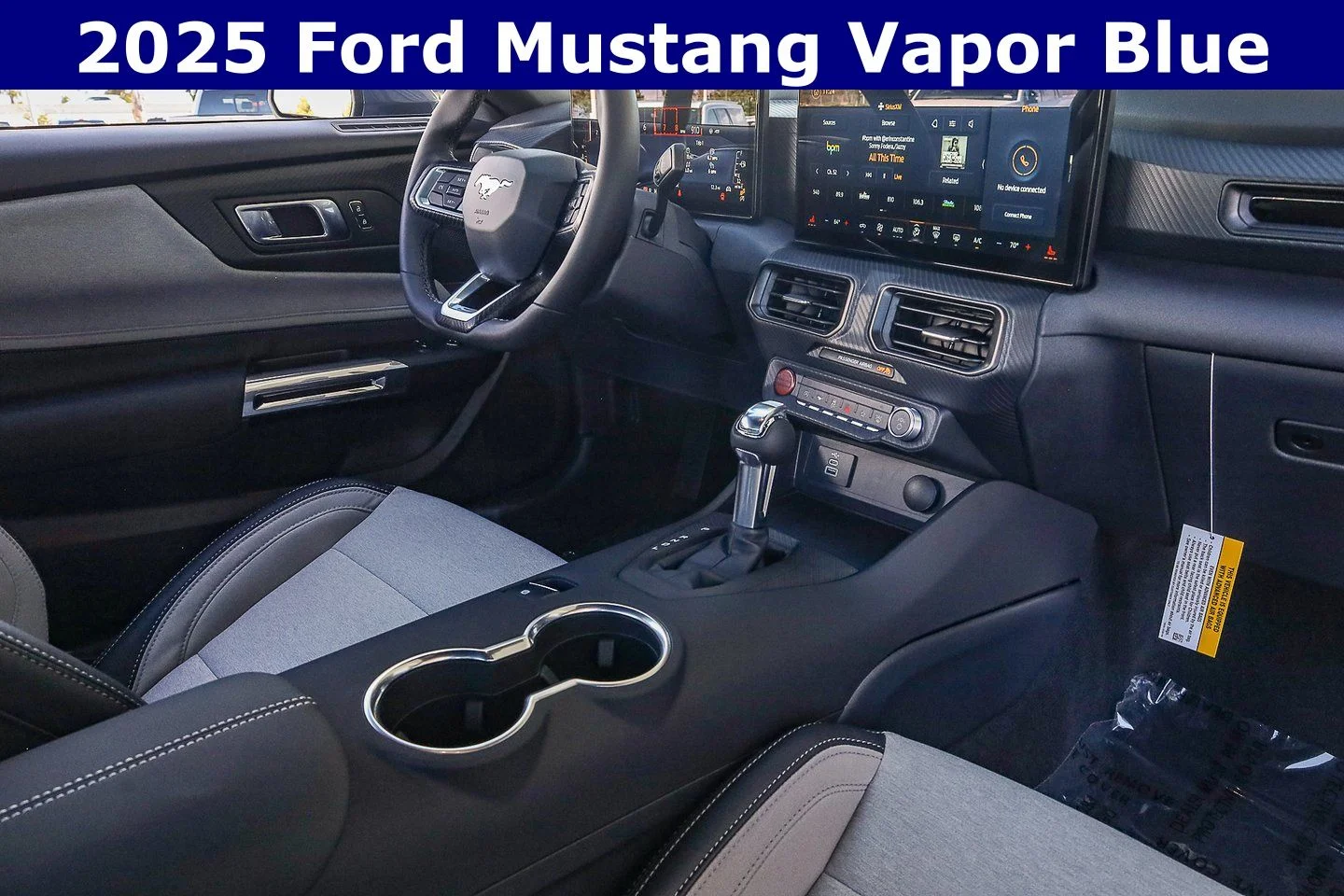 2025 Ford Mustang EcoBoost Fastback - Photo 33
