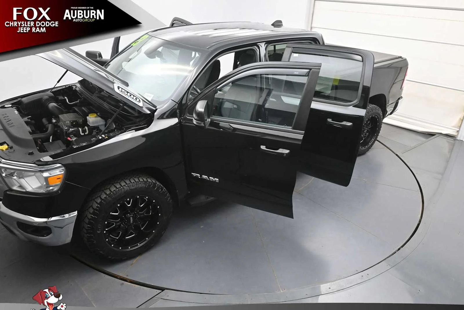 Used 2023 Diamond Black Crystal Pearlcoat Ram Big Horn image 45