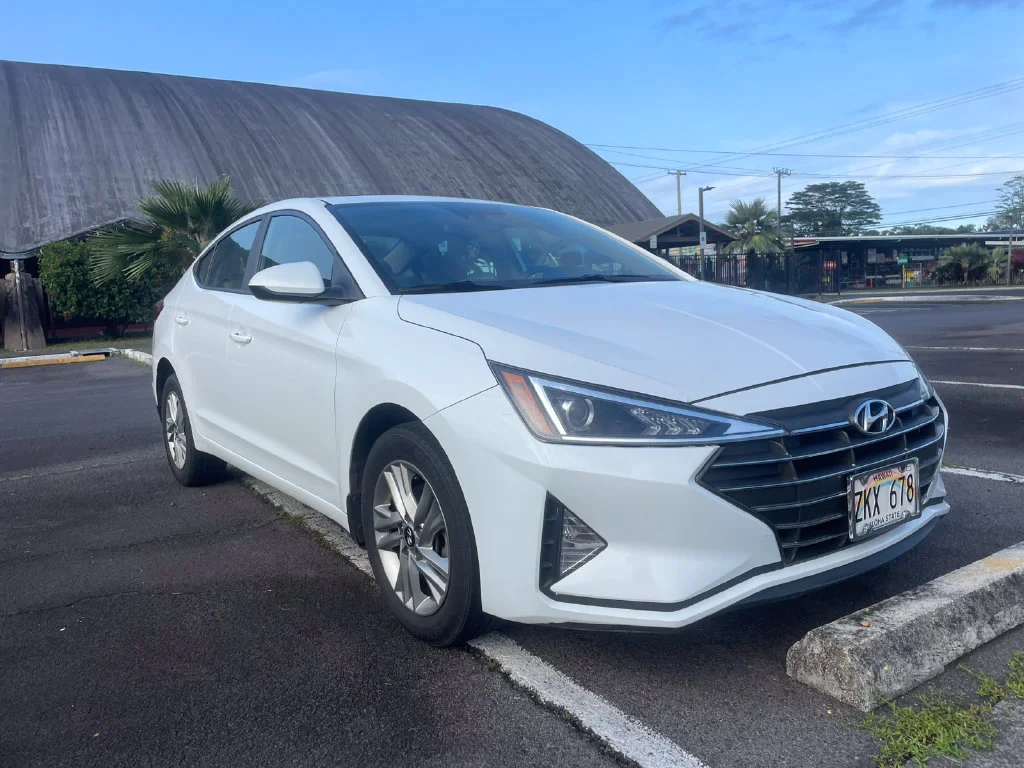 Used 2020 White Hyundai Value Edition image 2