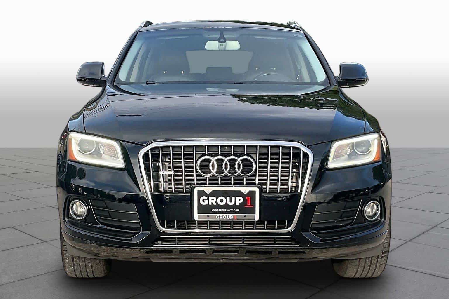 Used 2017 Brilliant Black Audi Premium image 4