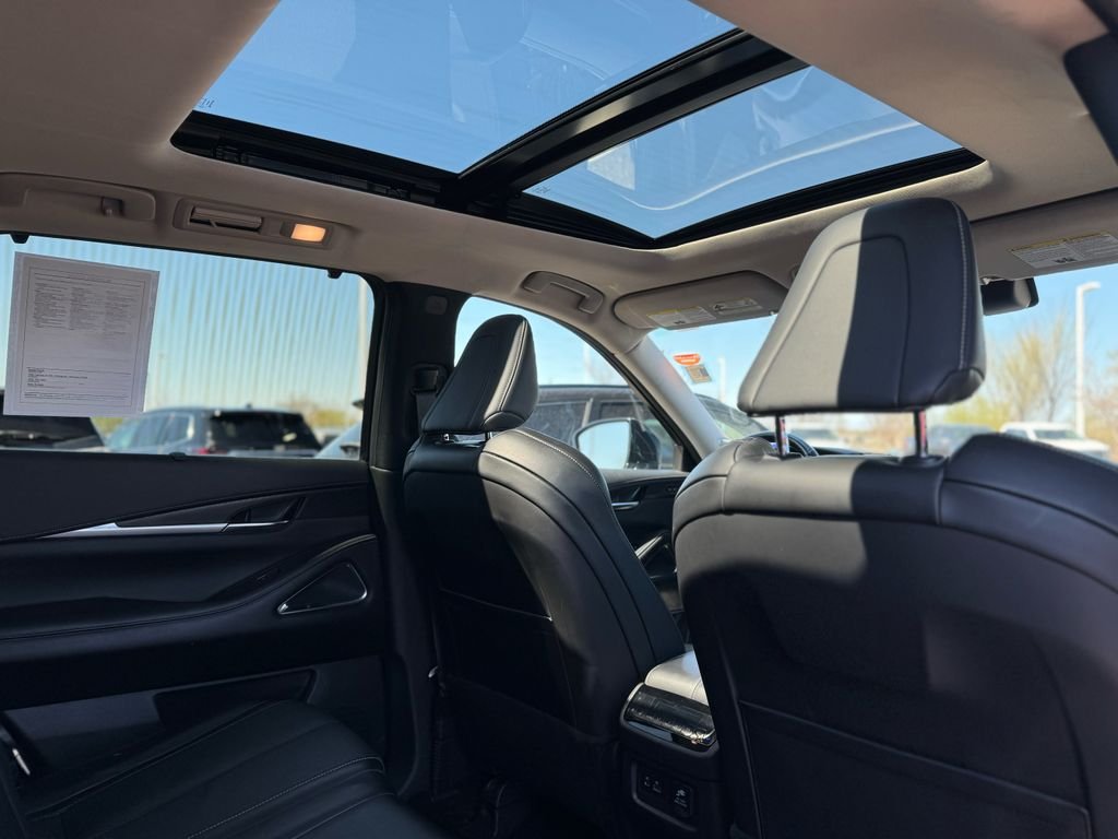 2023 INFINITI QX60 Sensory - Photo 26