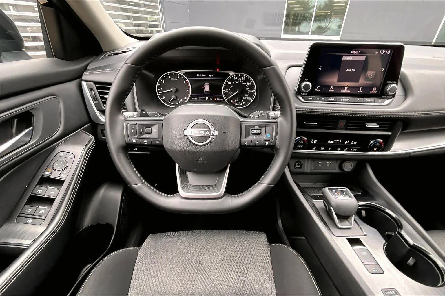 Used 2025 Super Black Nissan SV image 6