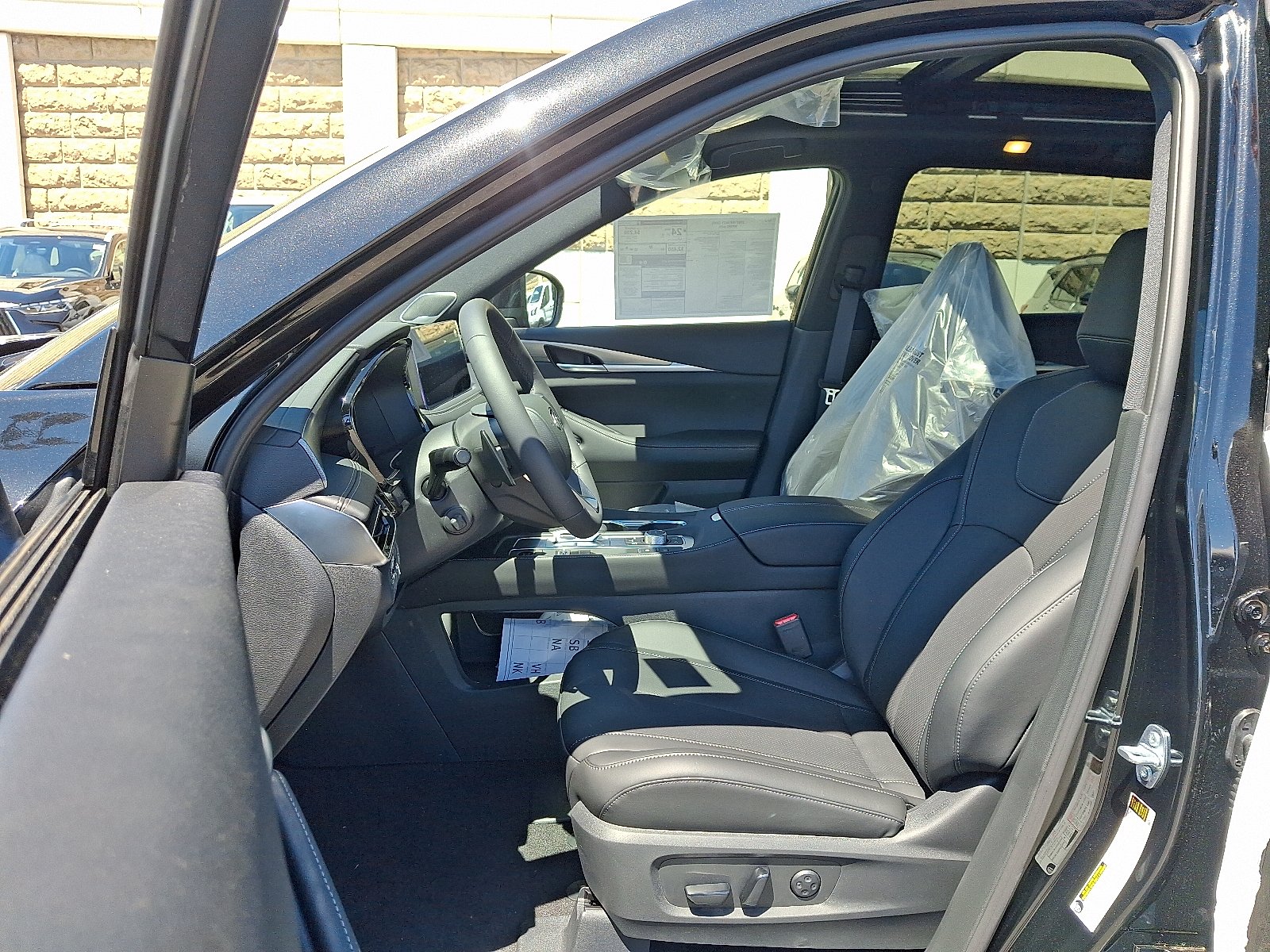 New 2027 MINERAL BLACK INFINITI Sport AWD image 6