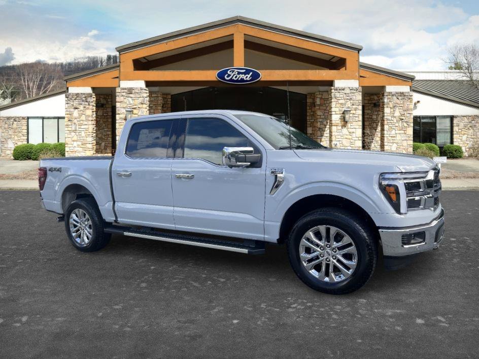 New 2026 Avalanche Ford Lariat® image 3