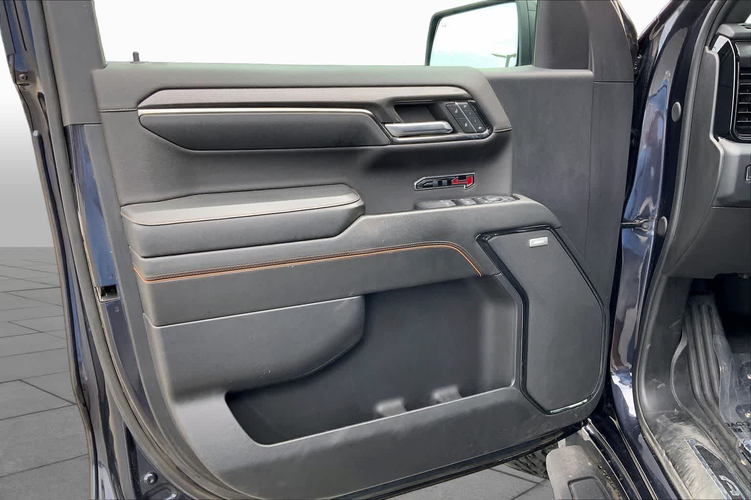 Used 2024 Titanium Rush Metallic GMC AT4 image 22