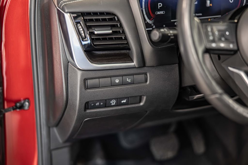 Used 2023 Red Nissan Platinum image 21