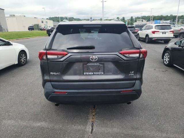 Used 2021 Gray Toyota LE image 5