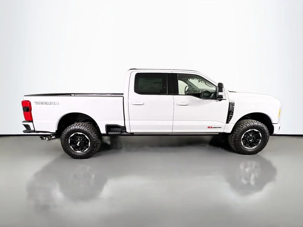 New 2026 Avalanche Ford Platinum image 18