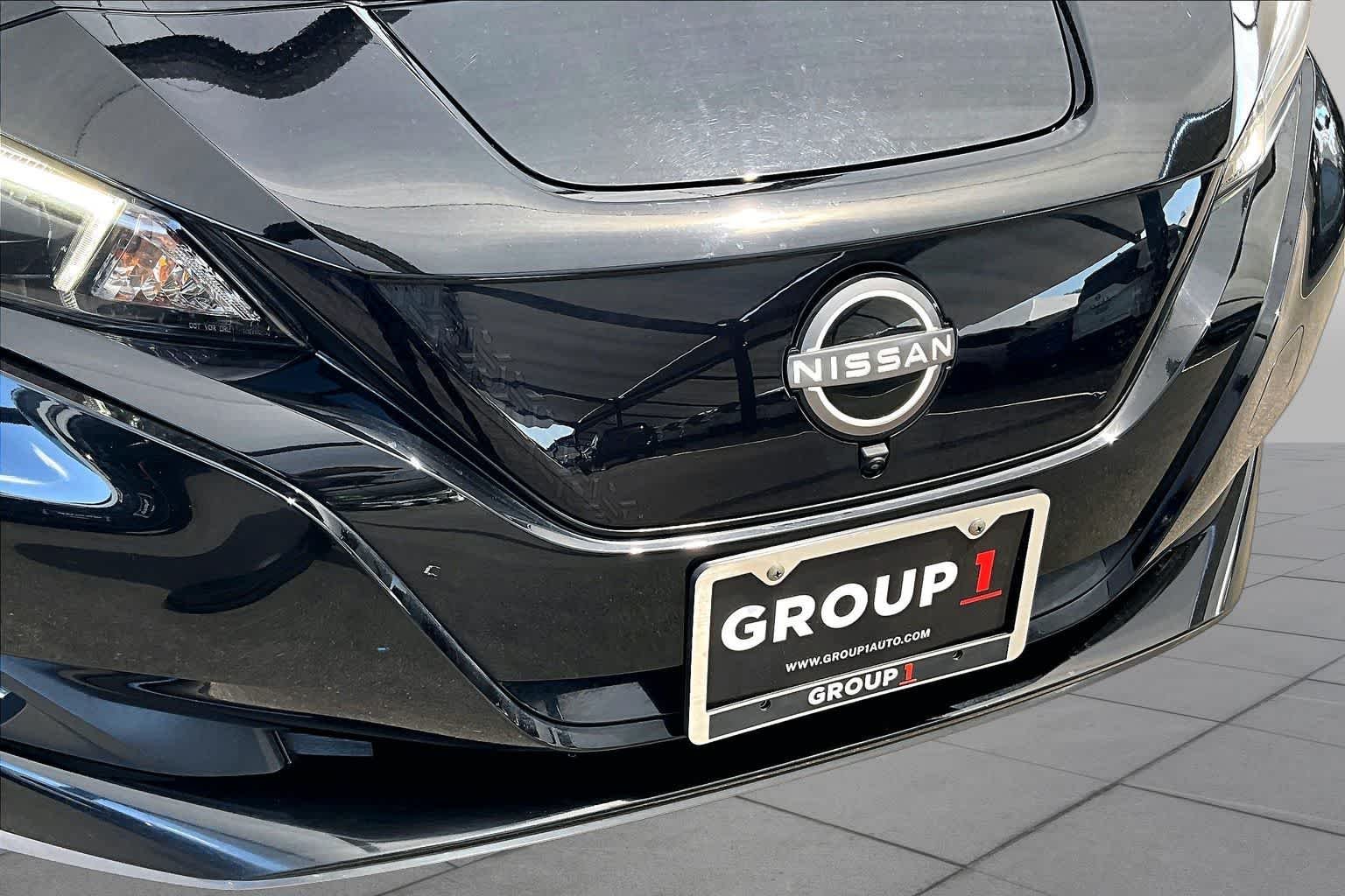 Used 2025 Super Black Nissan SV PLUS image 28