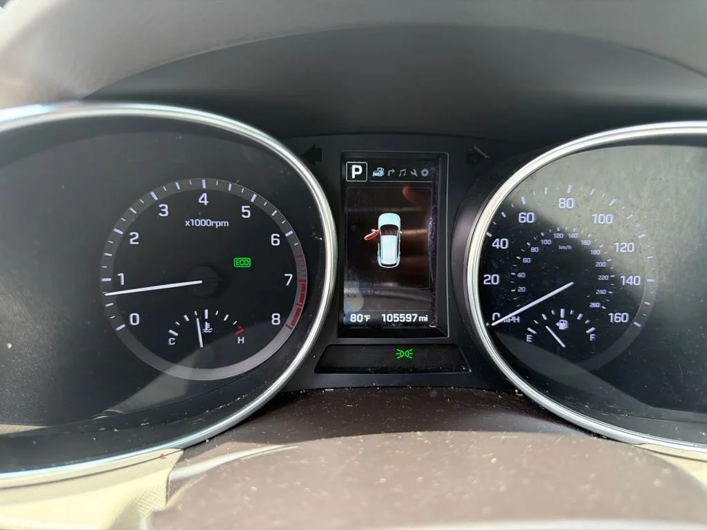 Used 2018 White Hyundai Limited Ultimate image 8