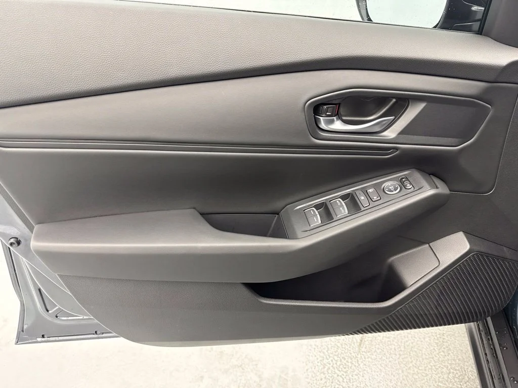 New 2026 Meteorite Gray Metallic Honda SE image 16