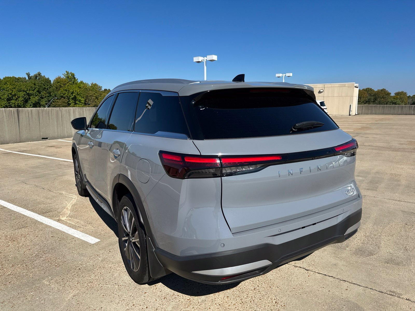 Certified Used 2026 Gray INFINITI LUXE image 14