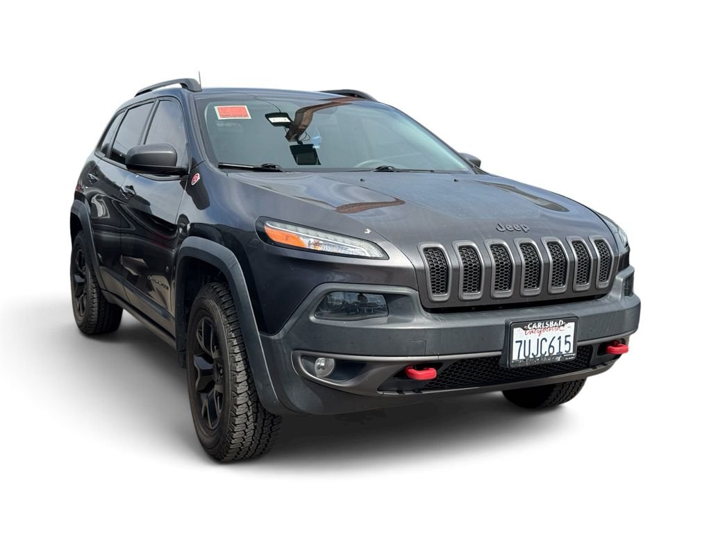 Used 2016 Gray Jeep Trailhawk image 14
