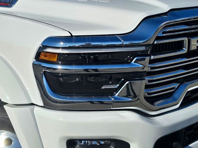 New 2026 Bright White Clearcoat RAM Tradesman image 33