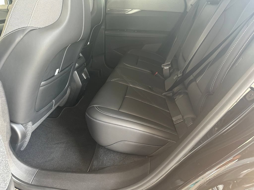 2026 Cadillac OPTIQ Luxury - Photo 27