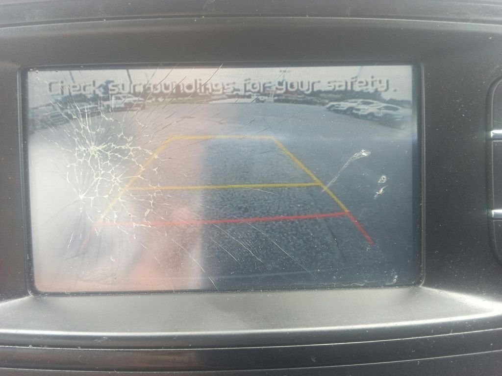 Used 2018 Silver Kia L image 27
