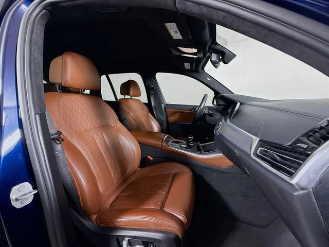 Used 2021 Blue BMW M50i image 30