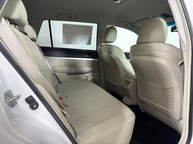 Used 2011 White Subaru 2.5i Premium image 5