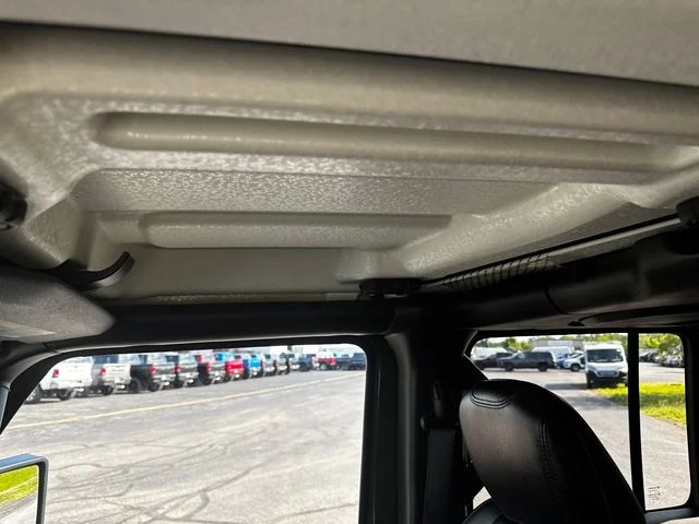 Used 2023 Green Jeep Sahara 4xe image 39