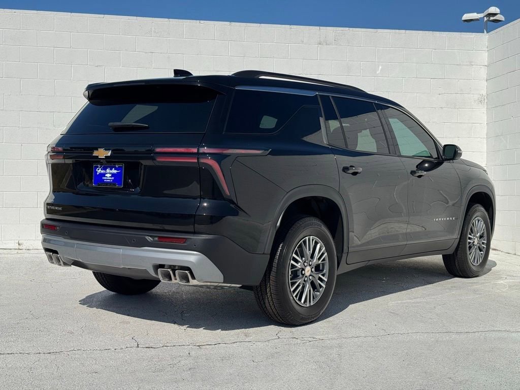 2026 Chevrolet Traverse LT - Photo 12