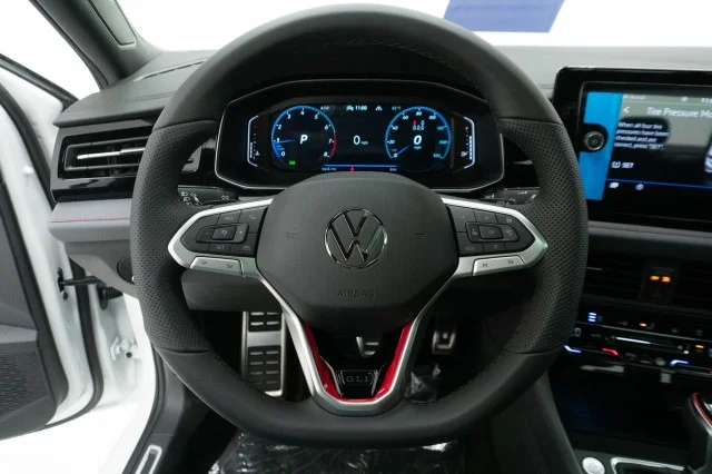 2027 Volkswagen Jetta GLI Autobahn - Photo 21